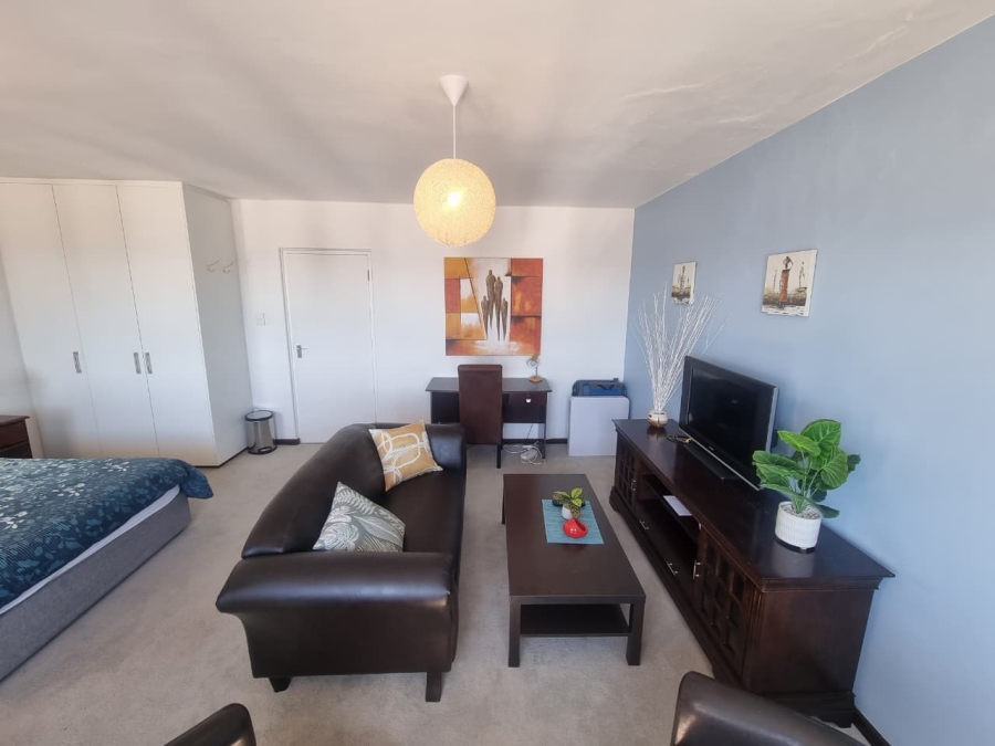 To Let 0 Bedroom Property for Rent in Sea Point Western Cape